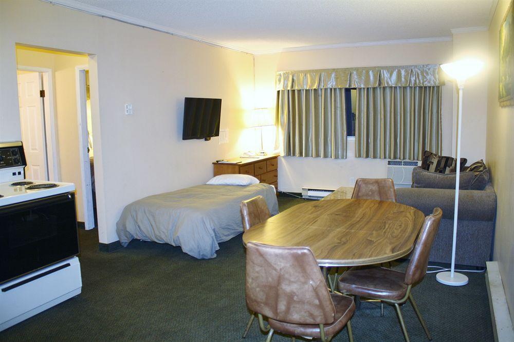 Diplomat Motel Nanaimo Buitenkant foto