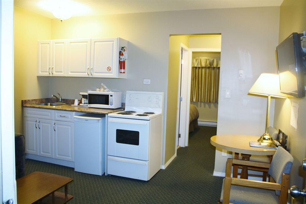 Diplomat Motel Nanaimo Buitenkant foto